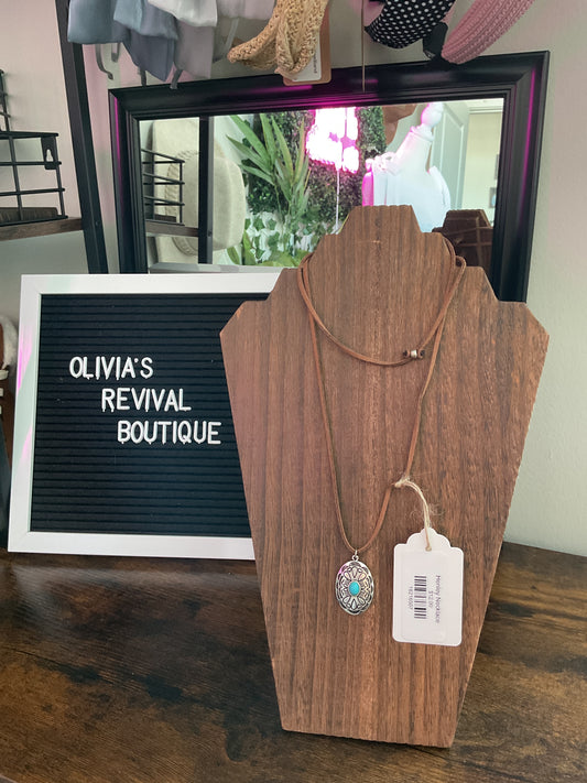 Henley Necklace