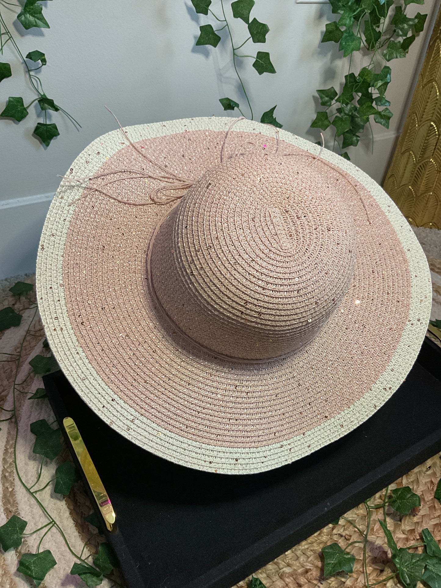 Two-Tone Floppy Straw Hat