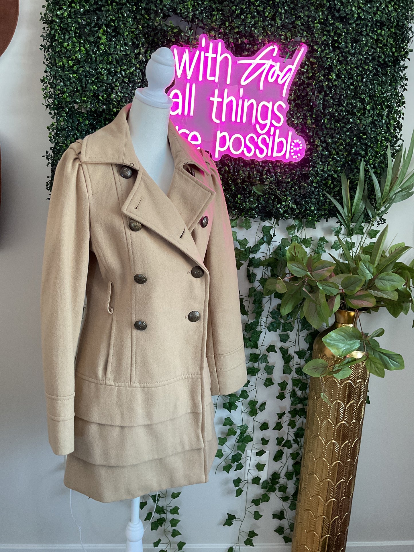 Tabitha Tan Trenchcoat GW