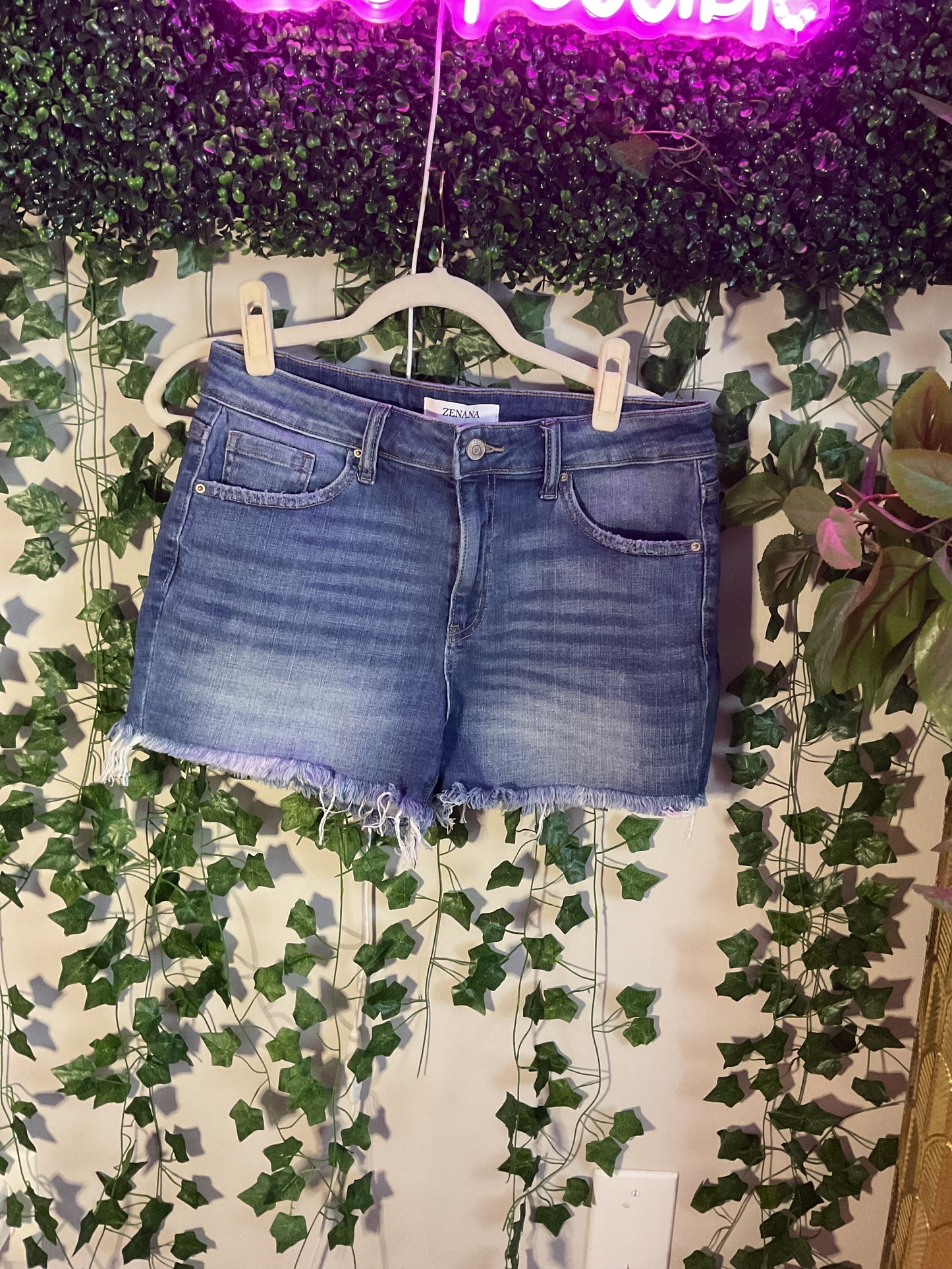 Barefoot Breeze Shorts