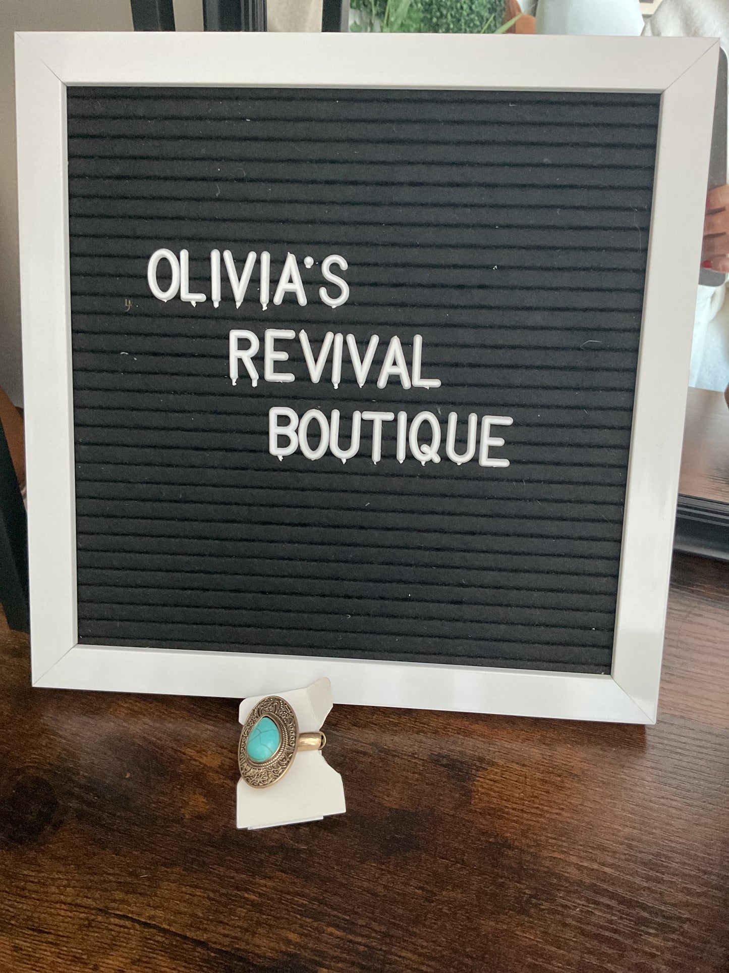 Oval Ring
