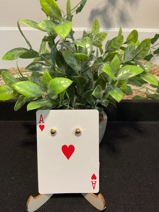 Simple Heart Stud
