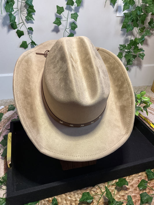 Smoky Star-Studded Hat