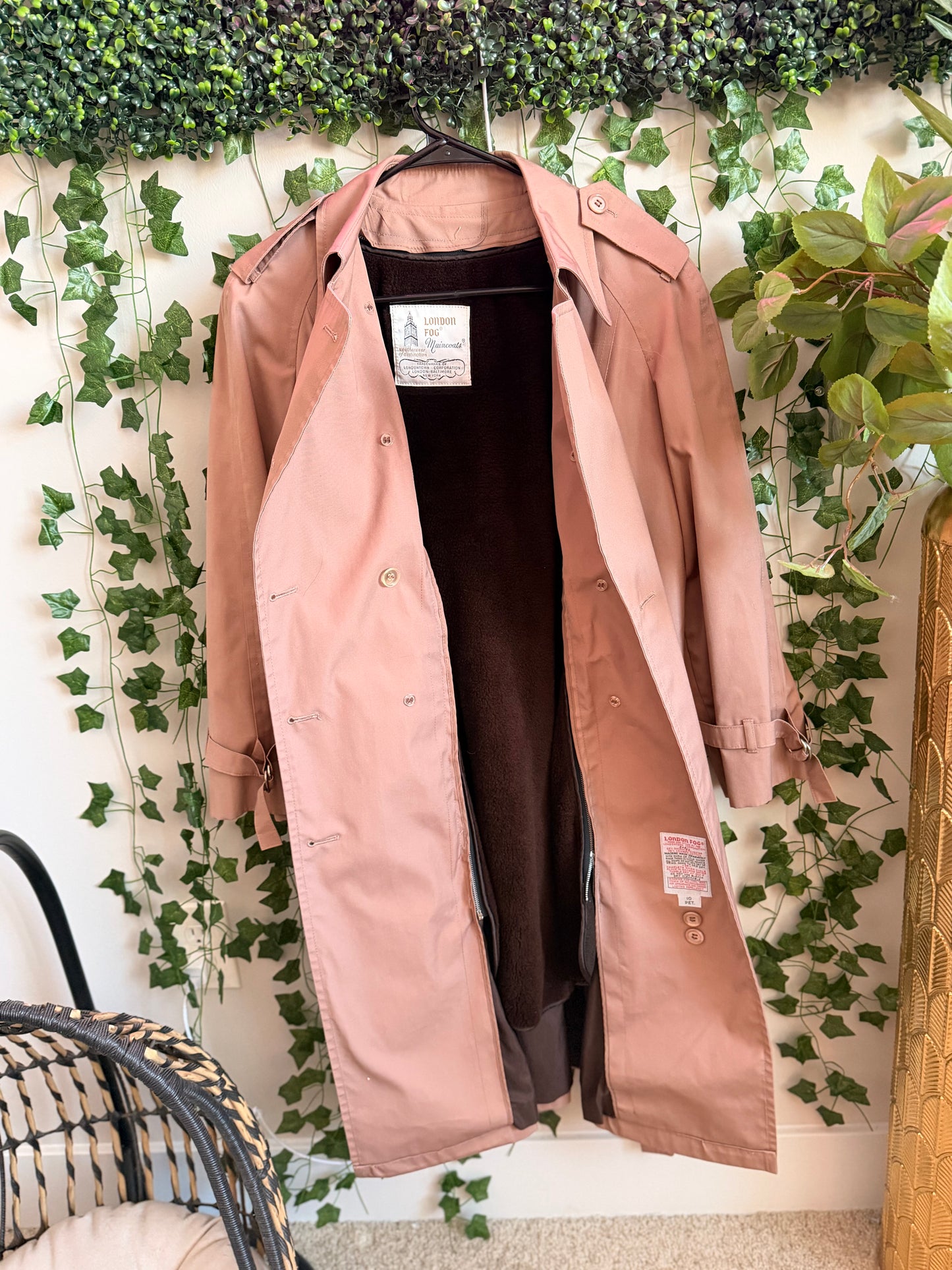 Rose London Fog Trenchcoat GW