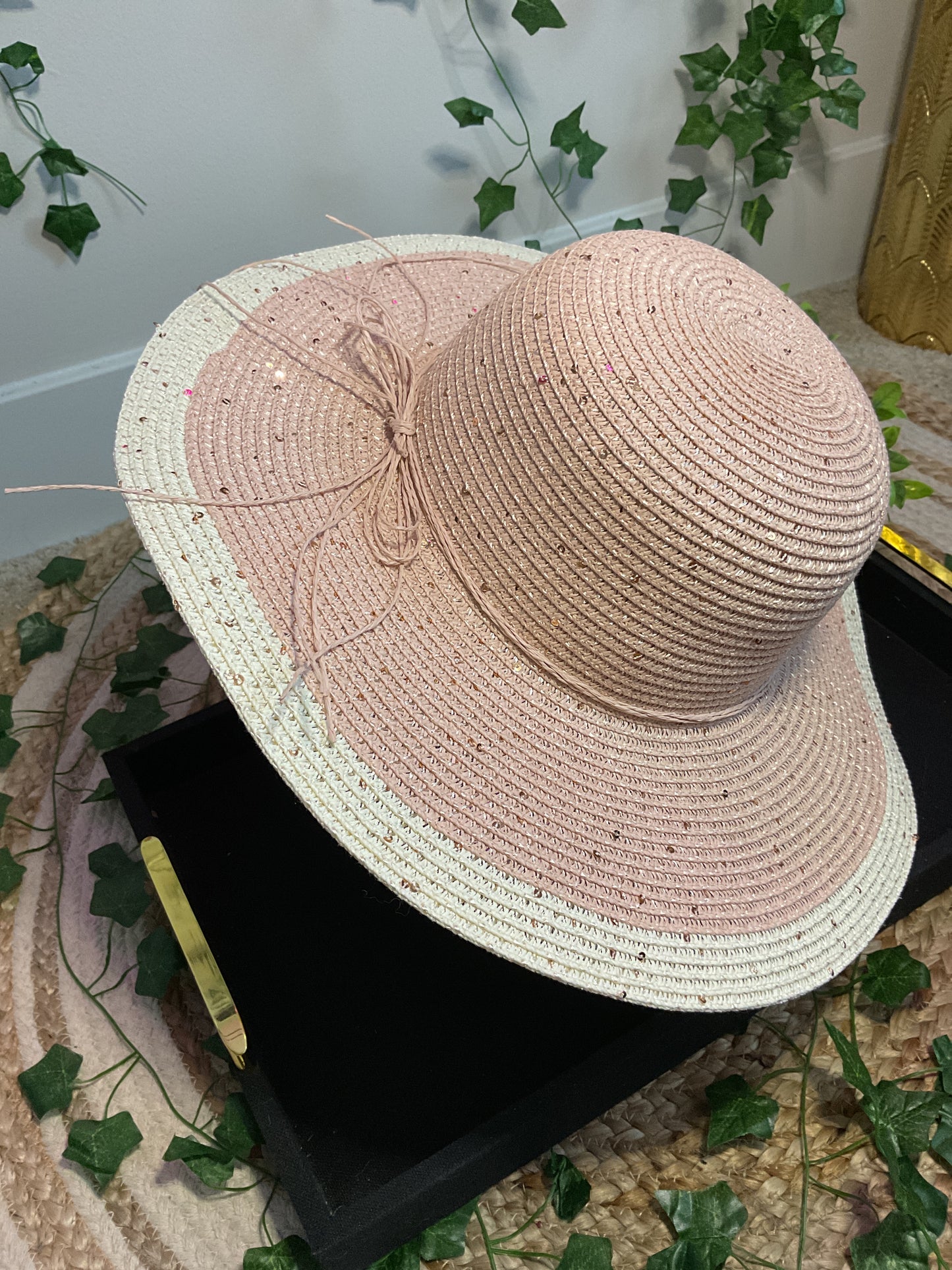 Two-Tone Floppy Straw Hat
