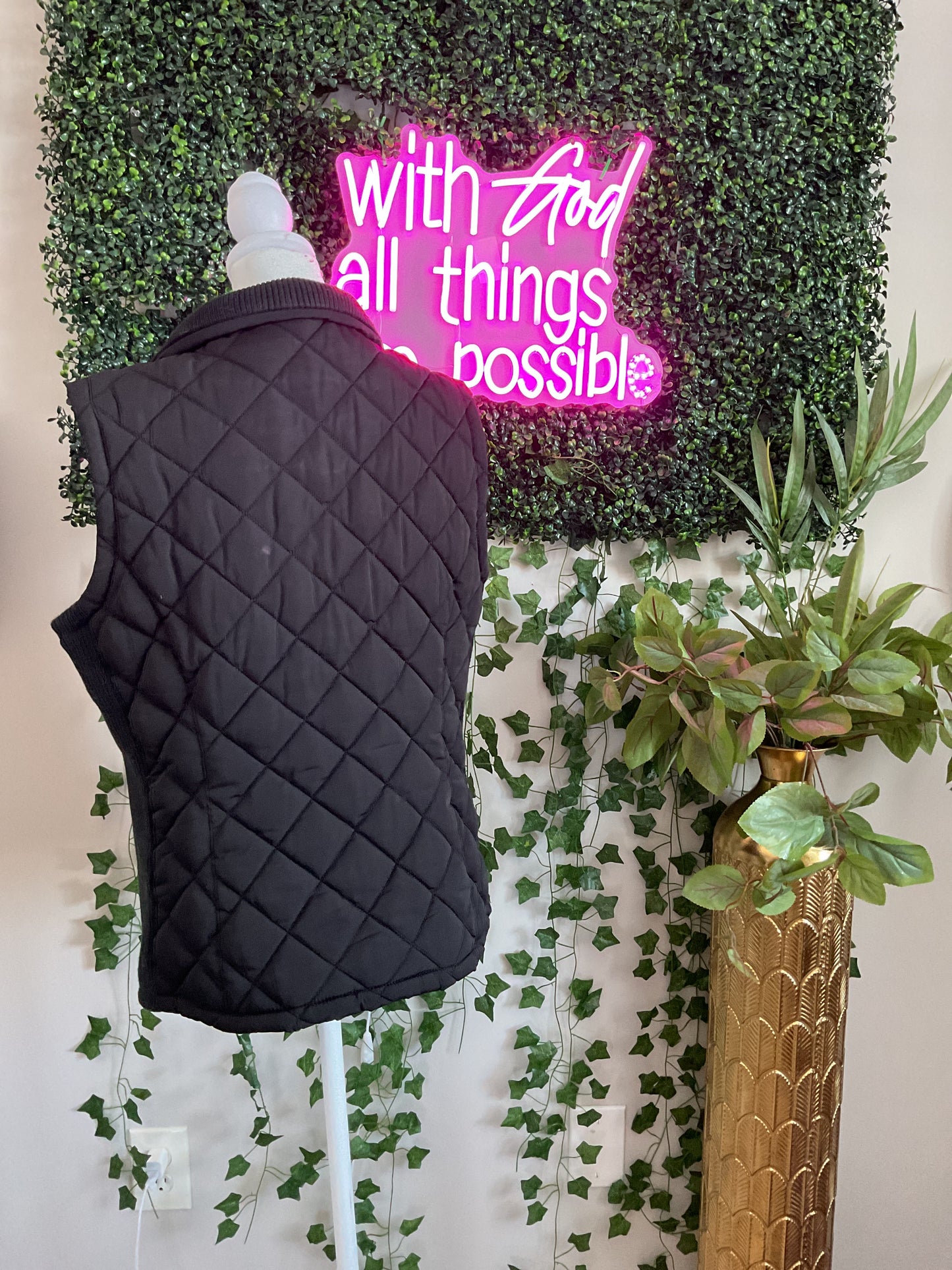 Andrew Marc Black Vest GW
