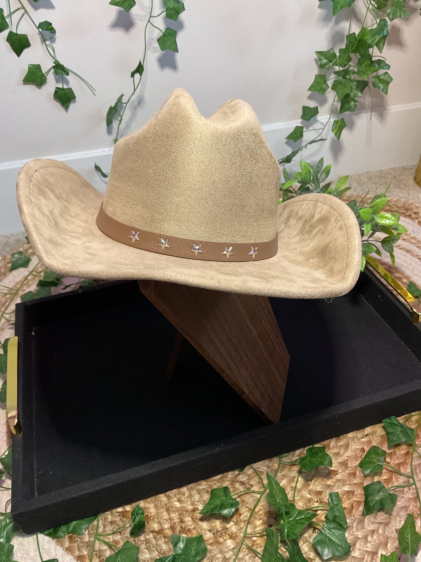 Smoky Star-Studded Hat