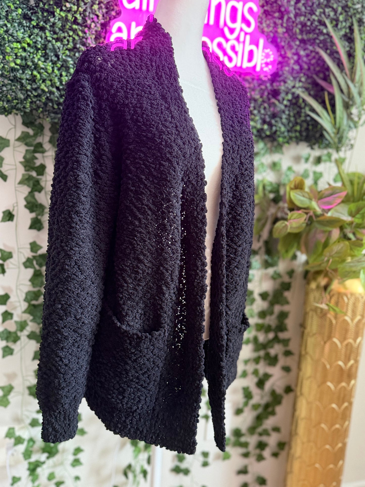 Wonderland Cardigan Black