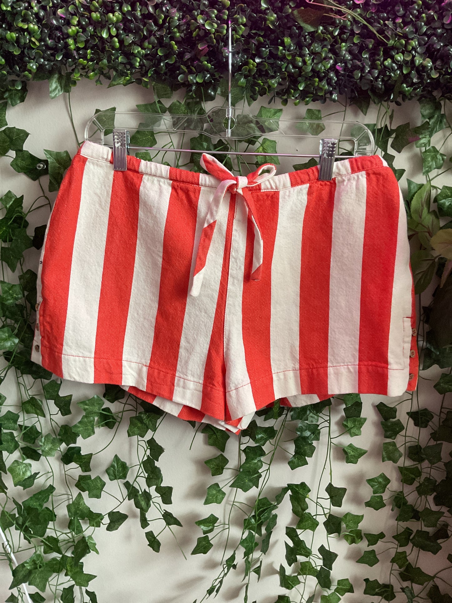 Sailing Away Shorts